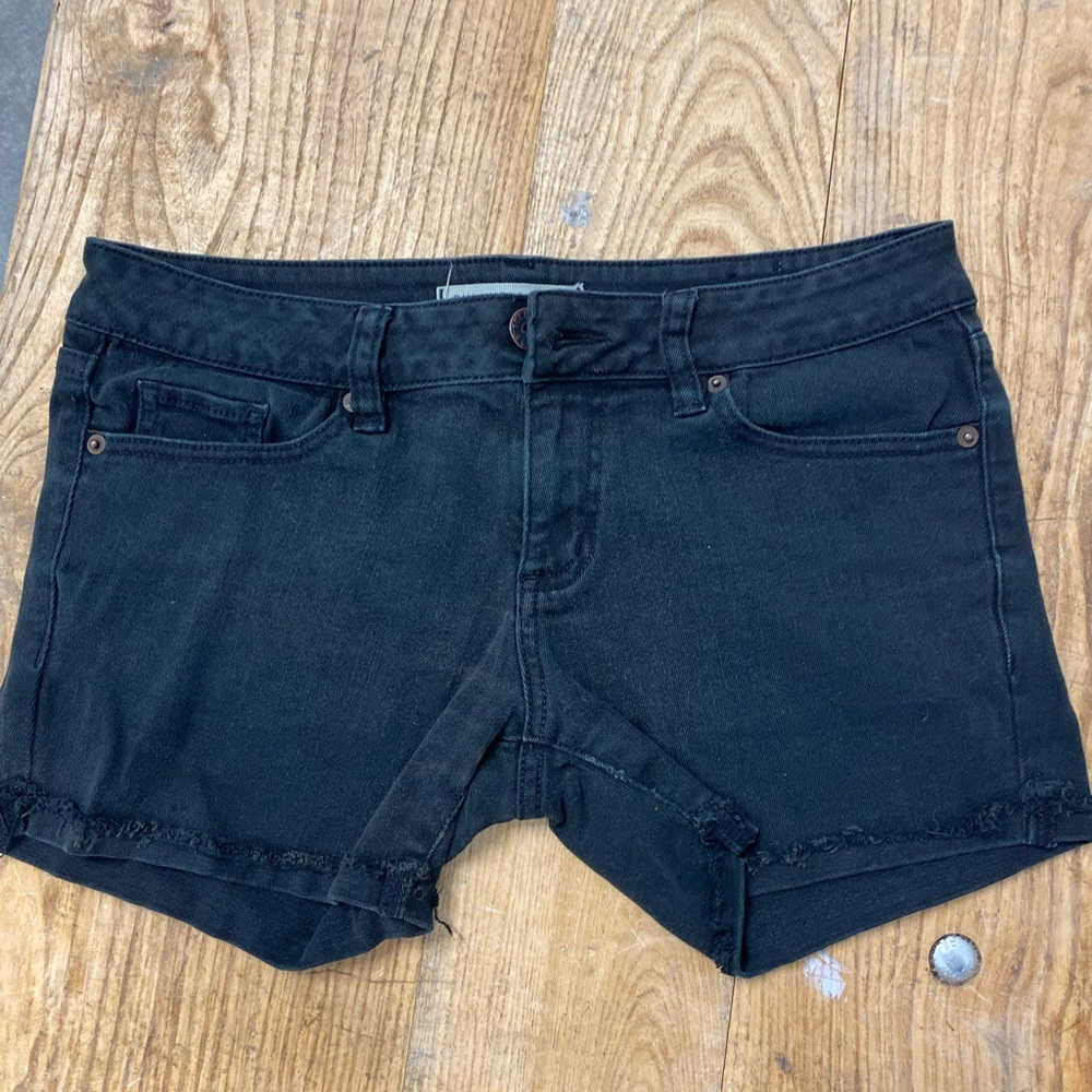 Bullhead Women's Dark Denim Jean Shorts